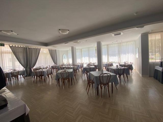 Hotel Monaco - Parcheggio Incluso Min 2 Gg Milano Marittima Dış mekan fotoğraf
