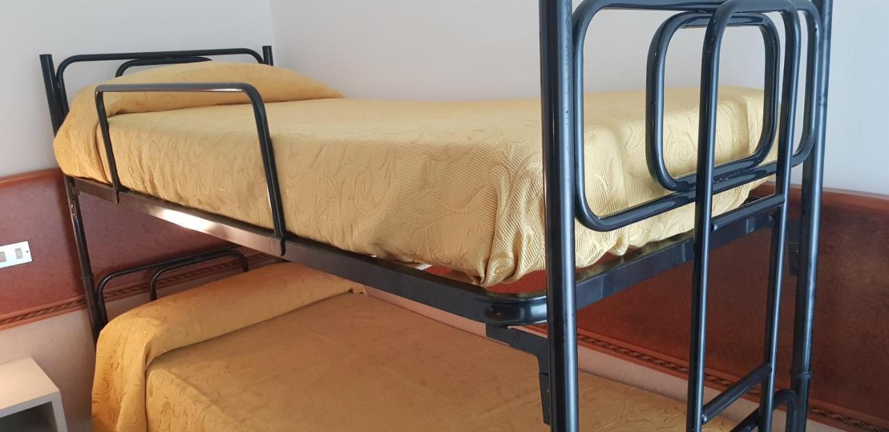 Hotel Monaco - Parcheggio Incluso Min 2 Gg Milano Marittima Dış mekan fotoğraf
